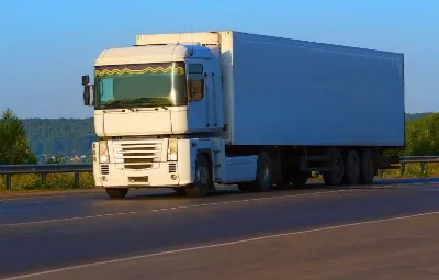 İzmir ile Foça Arası Öğrenci Eşyası Taşıma